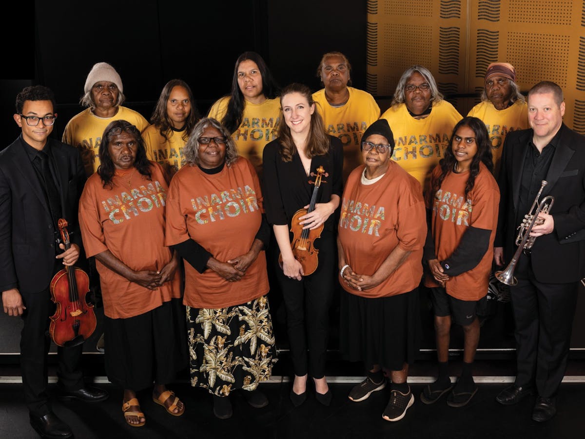 Waltjapiti Tjungu (Together, One Family)