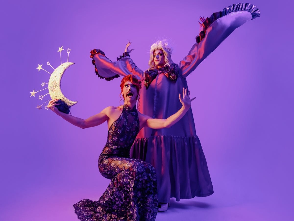 Mass Hysteria - Drag, Vocals, Salvation!