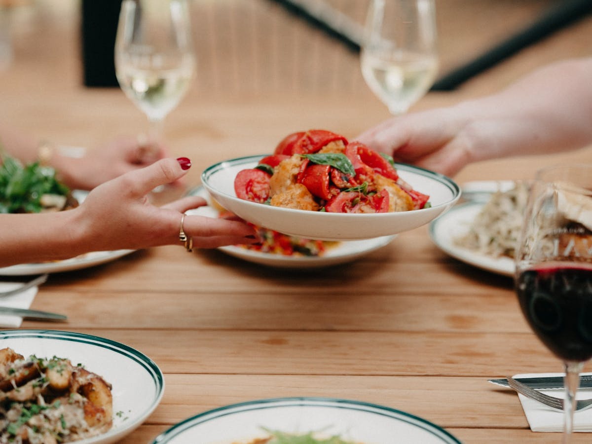 Gather Round: Tastes of the Vale